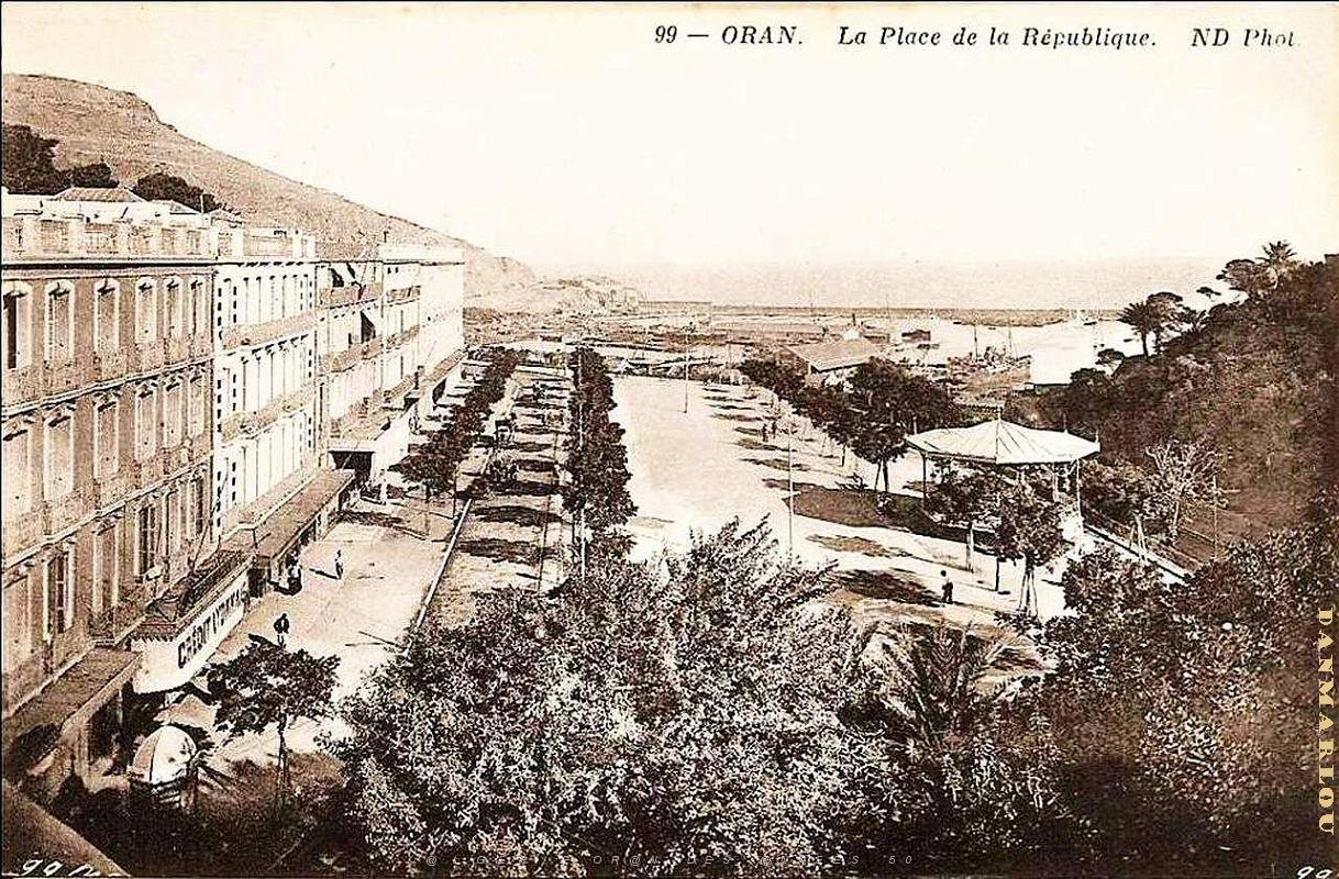 MH n- 091- Place de la republique.jpg
